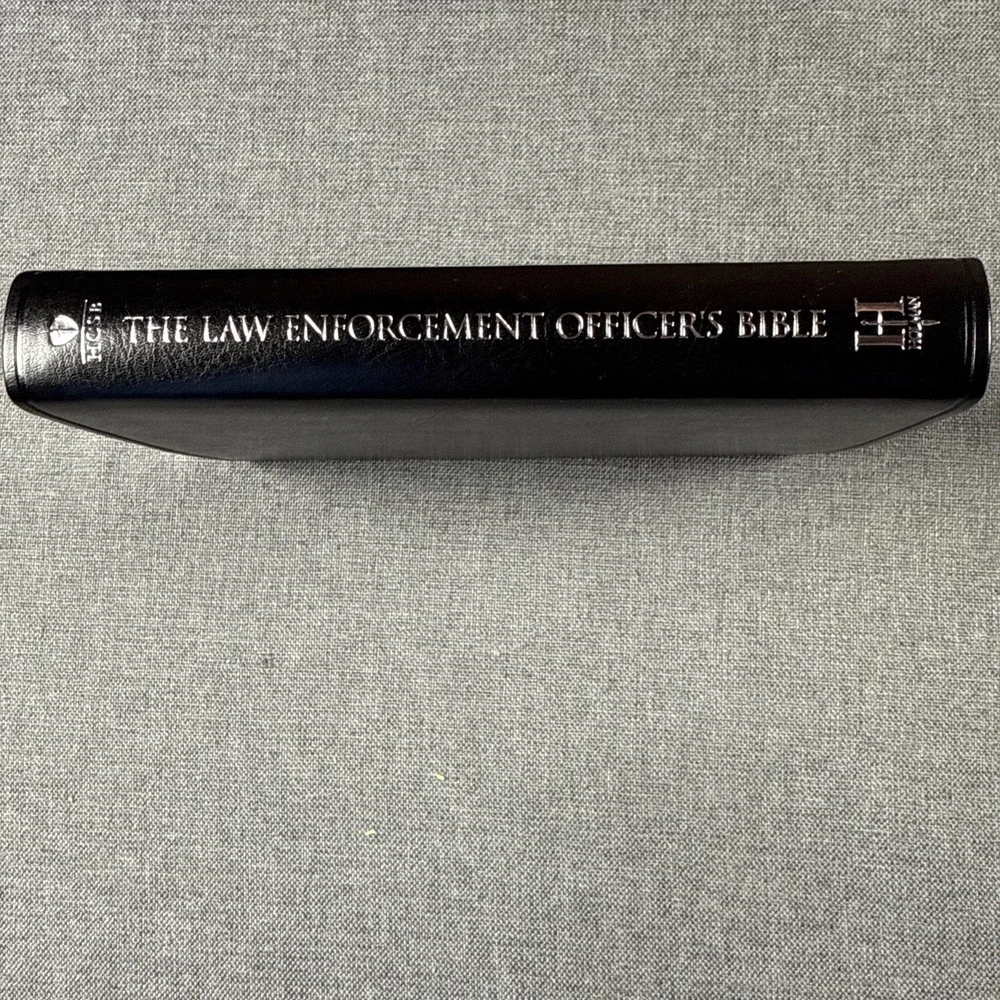HCSB Law Enforcement‎ Officer's Compact Bible